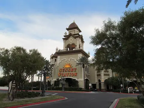 Sunset Station Hotel & Casino